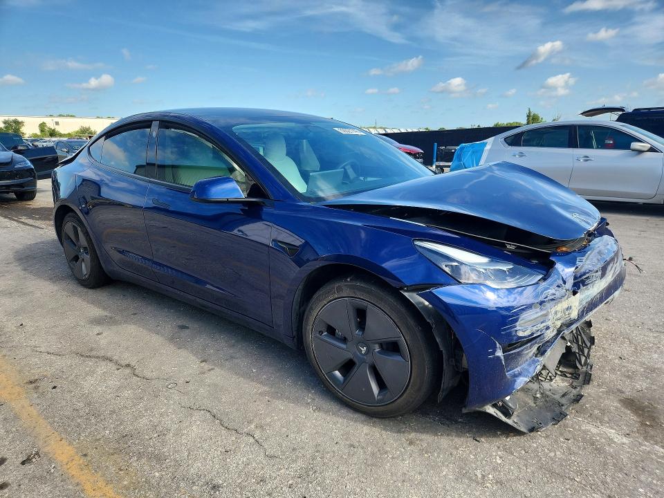 59327746 :رقم المزاد ، 5YJ3E1EA4PF412388 vin ، 2023 Tesla Model 3 مزاد بيع