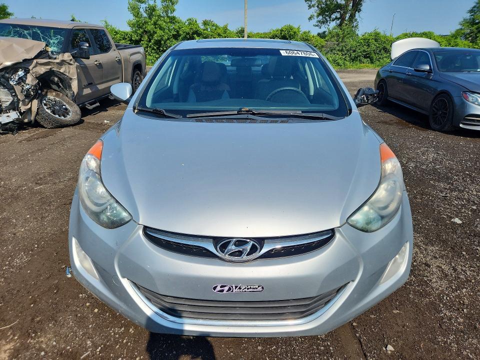 60647806 :رقم المزاد ، 5NPDH4AEXDH250057 vin ، 2013 Hyundai Elantra مزاد بيع