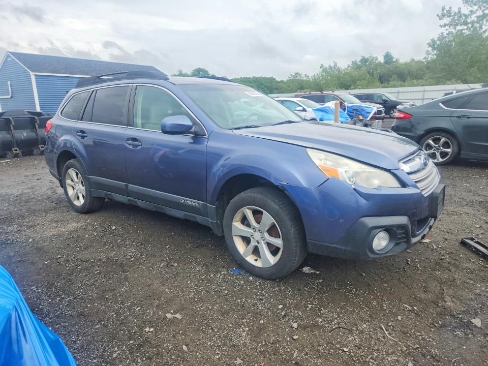 63285826 :رقم المزاد ، 4S4BRBCC4E3273900 vin ، 2014 Subaru Outback مزاد بيع