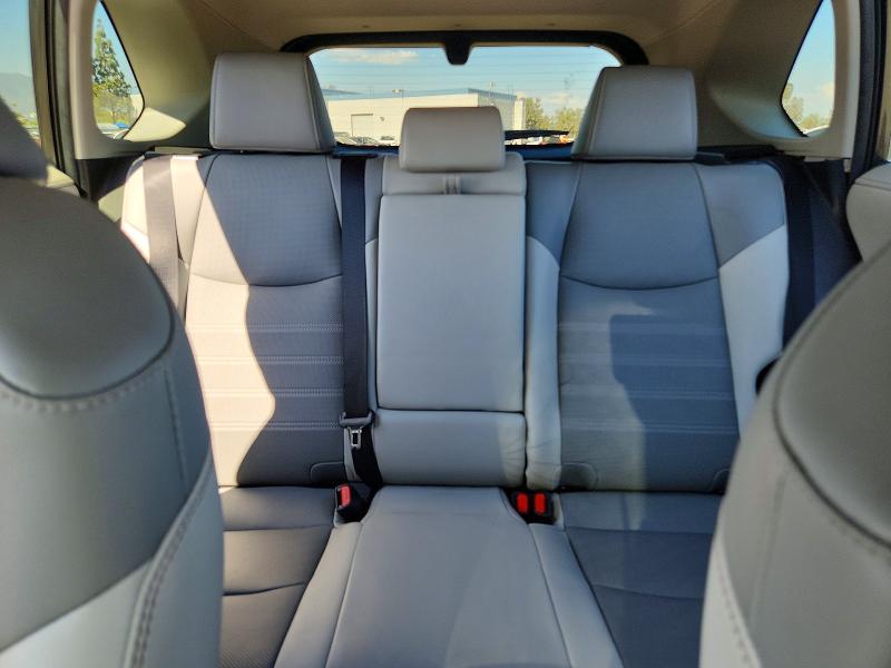 Aukcja sprzedaży 2022 Toyota Rav4, vin: 2T3Y1RFV1NC199832, numer aukcji: 61085406
