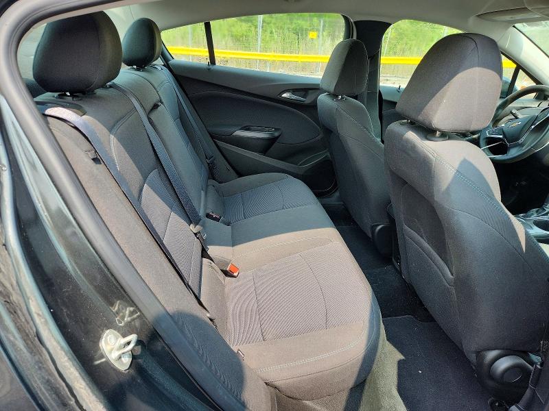 Продаж на аукціоні авто 2018 Chevrolet Cruze, vin: 1G1BE5SM2J7199612, номер лоту: 61763546