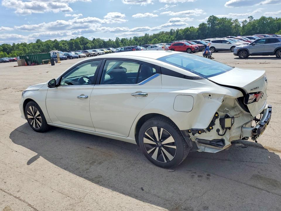 2022 Nissan Altima მანქანა იყიდება აუქციონზე, vin: 1N4BL4DW5NN335504, აუქციონის ნომერი: 62214136