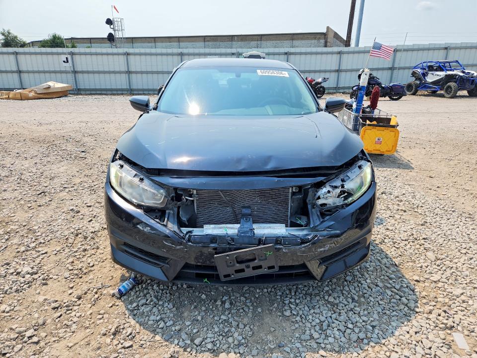 60958306 :رقم المزاد ، 2HGFC2F5XHH562965 vin ، 2017 Honda Civic مزاد بيع
