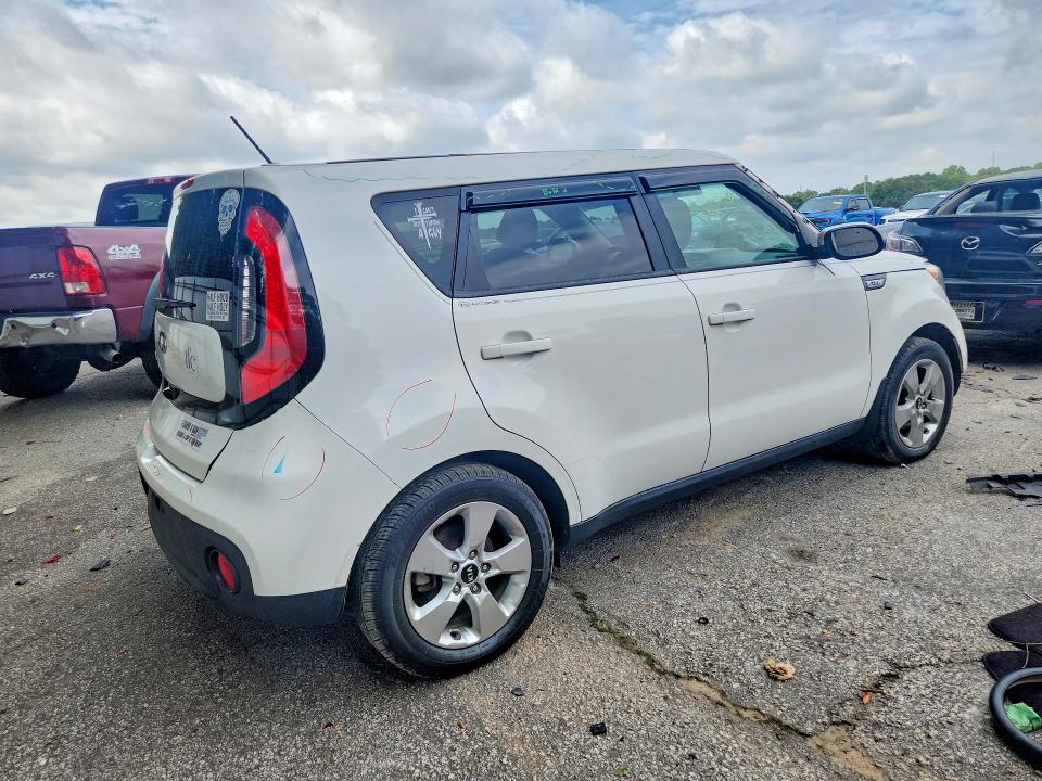 Продажа на аукционе авто 2018 Kia Soul, vin: KNDJN2A26J7514798, номер лота: 61480306