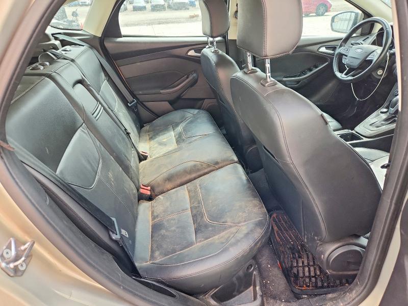 61066746 :رقم المزاد ، 1FADP3K21FL283129 vin ، 2015 Ford Focus مزاد بيع