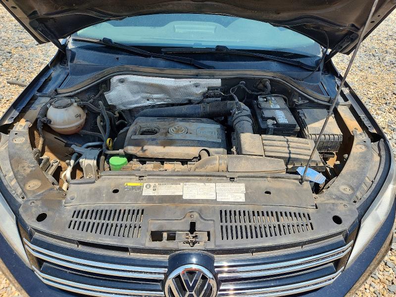 2017 Volkswagen Tiguan მანქანა იყიდება აუქციონზე, vin: WVGBV7AX0HK054845, აუქციონის ნომერი: 59892896
