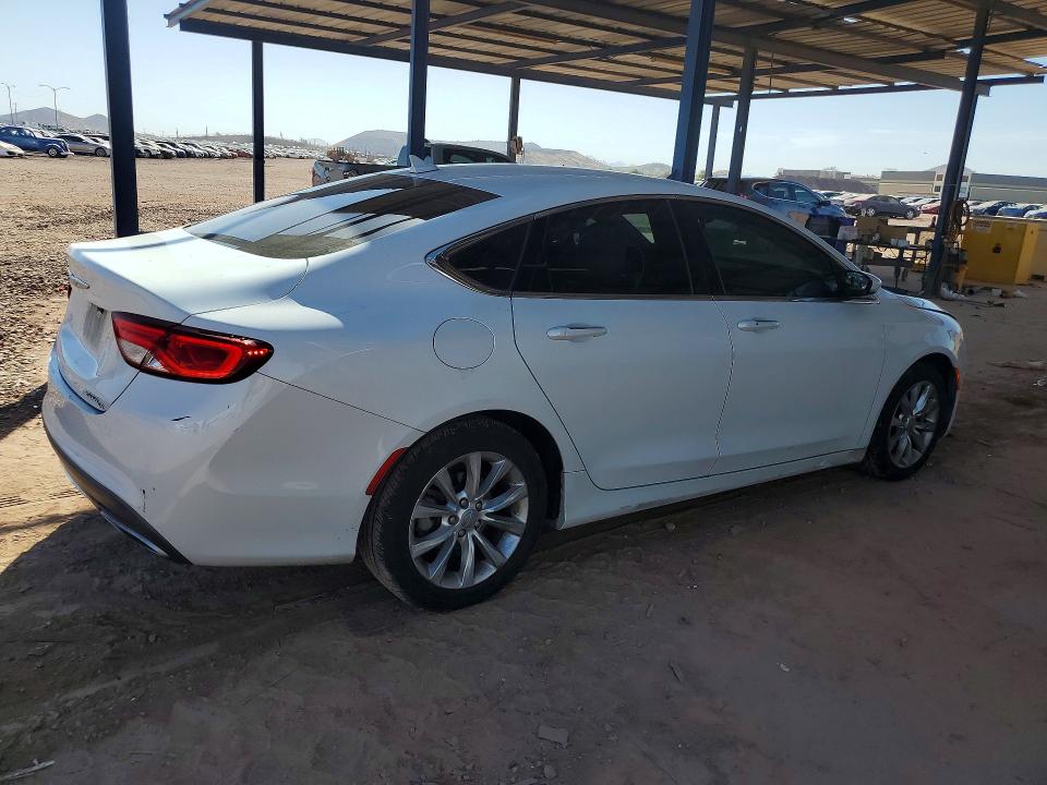 60848106 :رقم المزاد ، 1C3CCCCG6FN567599 vin ، 2015 Chrysler 200 مزاد بيع