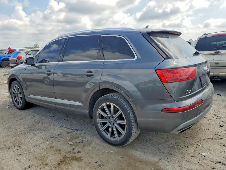 60574206 :رقم المزاد ، WA1LAAF77JD041055 vin ، 2018 Audi Q7 مزاد بيع