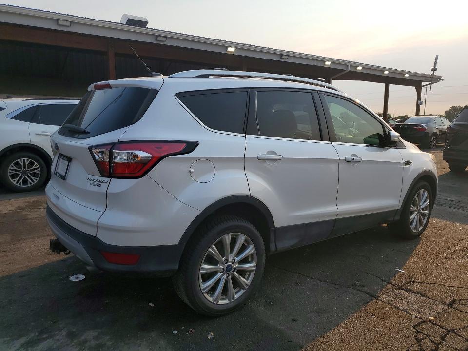 Продаж на аукціоні авто 2017 Ford Escape, vin: 1FMCU9J94HUD19873, номер лоту: 76294075