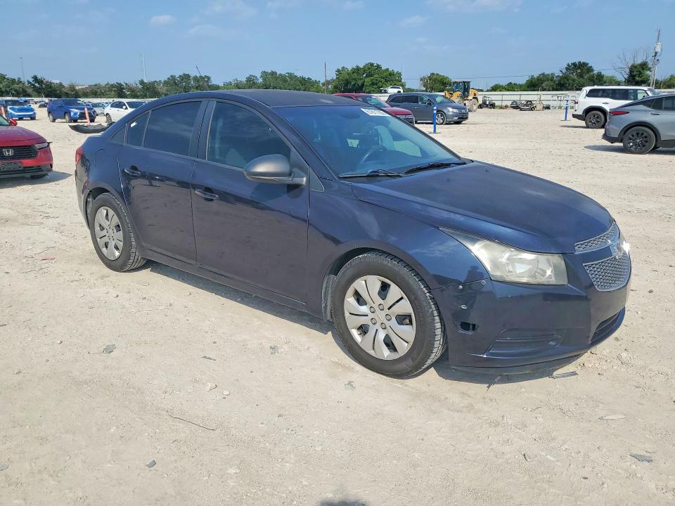 2014 Chevrolet Cruze მანქანა იყიდება აუქციონზე, vin: 1G1PA5SH0E7182611, აუქციონის ნომერი: 61811786