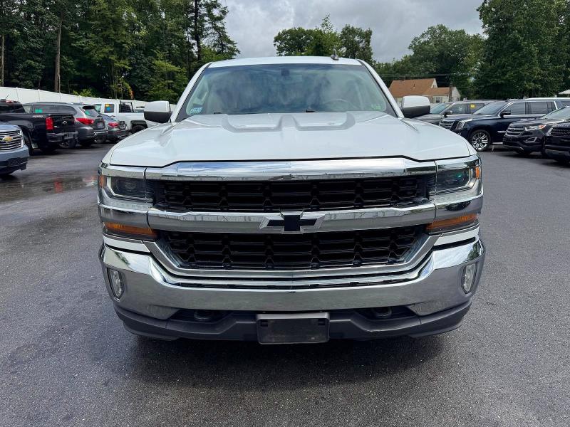 2017 Chevrolet Silverado მანქანა იყიდება აუქციონზე, vin: 1GCVKREC5HZ351694, აუქციონის ნომერი: 63612096
