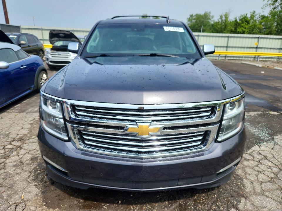 2016 Chevrolet Suburban მანქანა იყიდება აუქციონზე, vin: 1GNSKJKC6GR111035, აუქციონის ნომერი: 61116596
