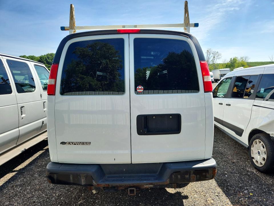 Продажа на аукционе авто 2017 Chevrolet Express G3500, vin: 1GCZGGFG4H1246653, номер лота: 61421136