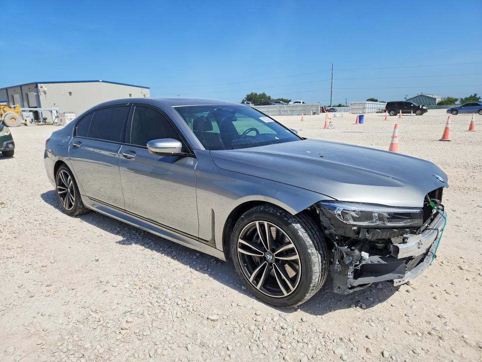 62050726 :رقم المزاد ، WBA7U2C03MCF05240 vin ، 2021 Bmw 750 مزاد بيع