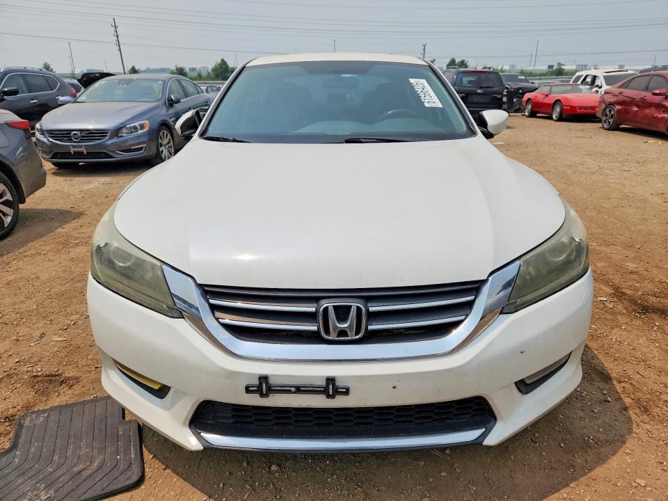 61596426 :رقم المزاد ، 1HGCR2F58EA067045 vin ، 2014 Honda Accord مزاد بيع