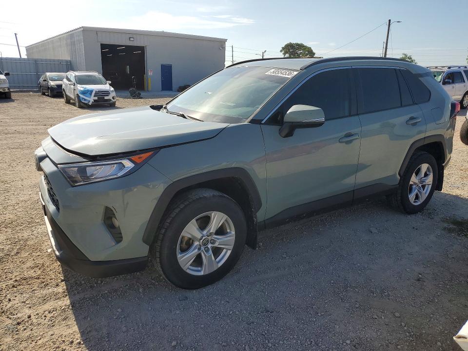 2021 Toyota Rav4 მანქანა იყიდება აუქციონზე, vin: 2T3P1RFV7MW214097, აუქციონის ნომერი: 58554536