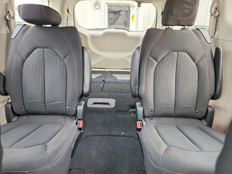 2017 Chrysler Pacifica მანქანა იყიდება აუქციონზე, vin: 2C4RC1BG8HR816955, აუქციონის ნომერი: 61414306
