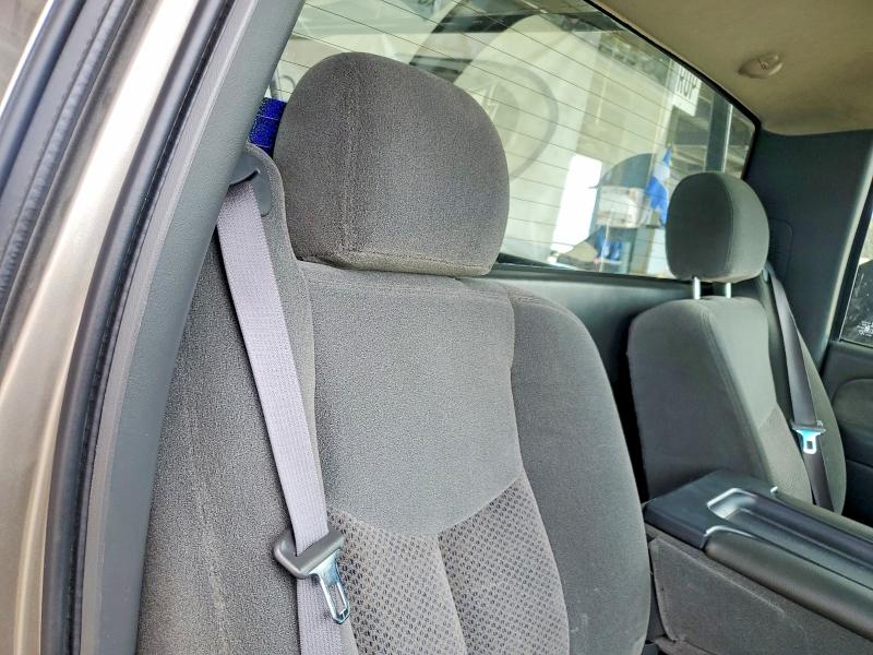 Продаж на аукціоні авто 2003 Chevrolet Silverado, vin: 1GCEC14T03Z258607, номер лоту: 61182796