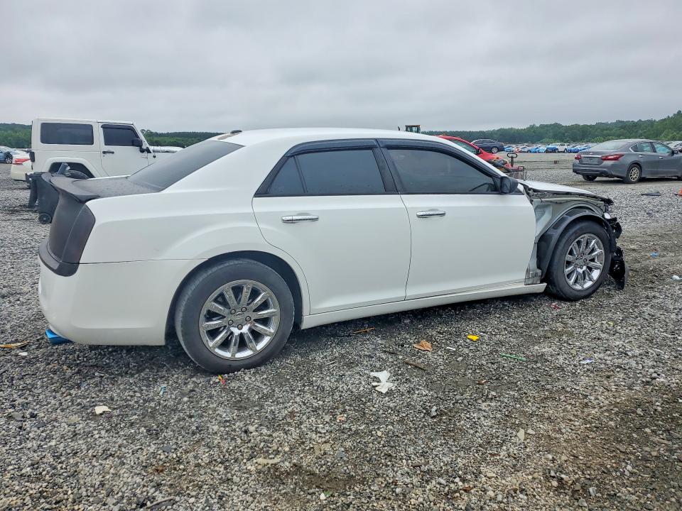 61058096 :رقم المزاد ، 2C3CCAET7DH650222 vin ، 2013 Chrysler 300c مزاد بيع