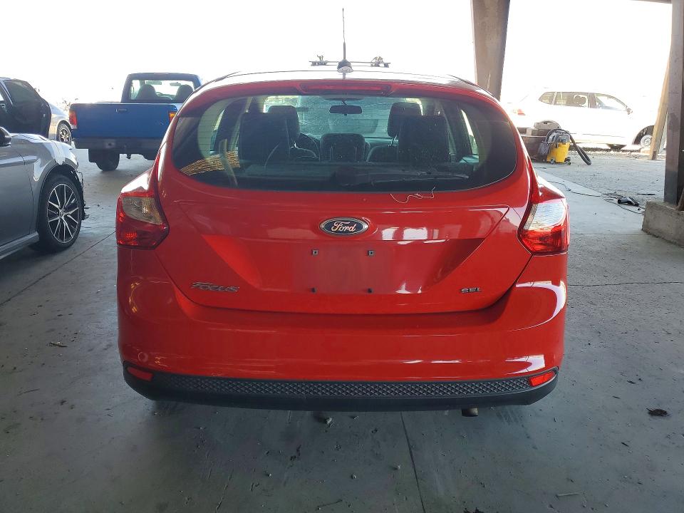 63156546 :رقم المزاد ، 1FAHP3M24CL200397 vin ، 2012 Ford Focus مزاد بيع
