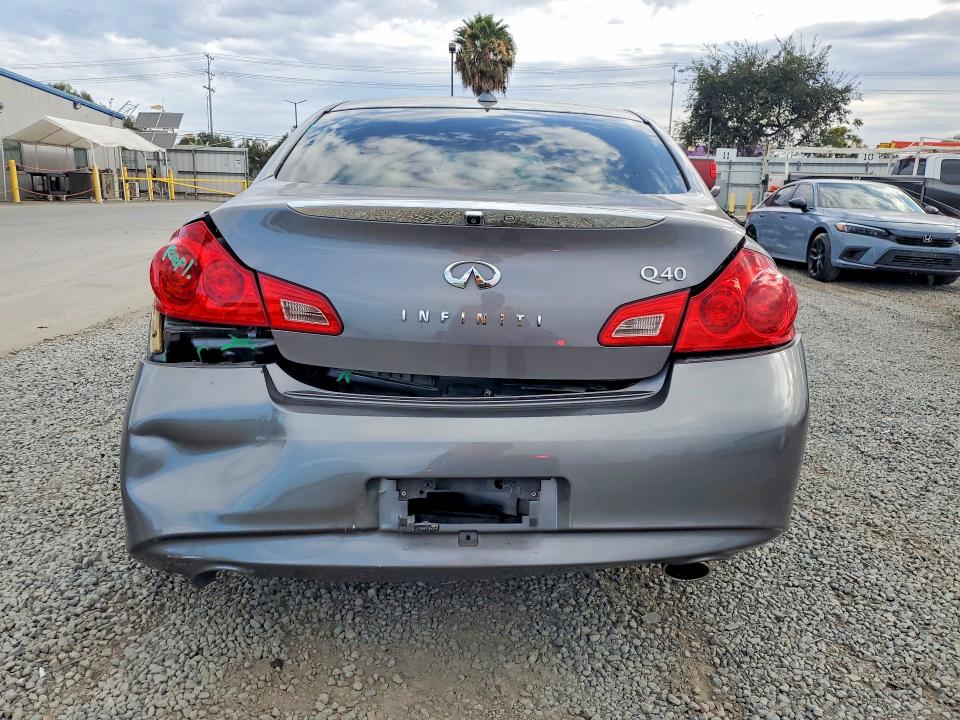 Auction sale of the 2015 Infiniti Q40, vin: JN1CV6AP3FM502941, lot number: 61627266