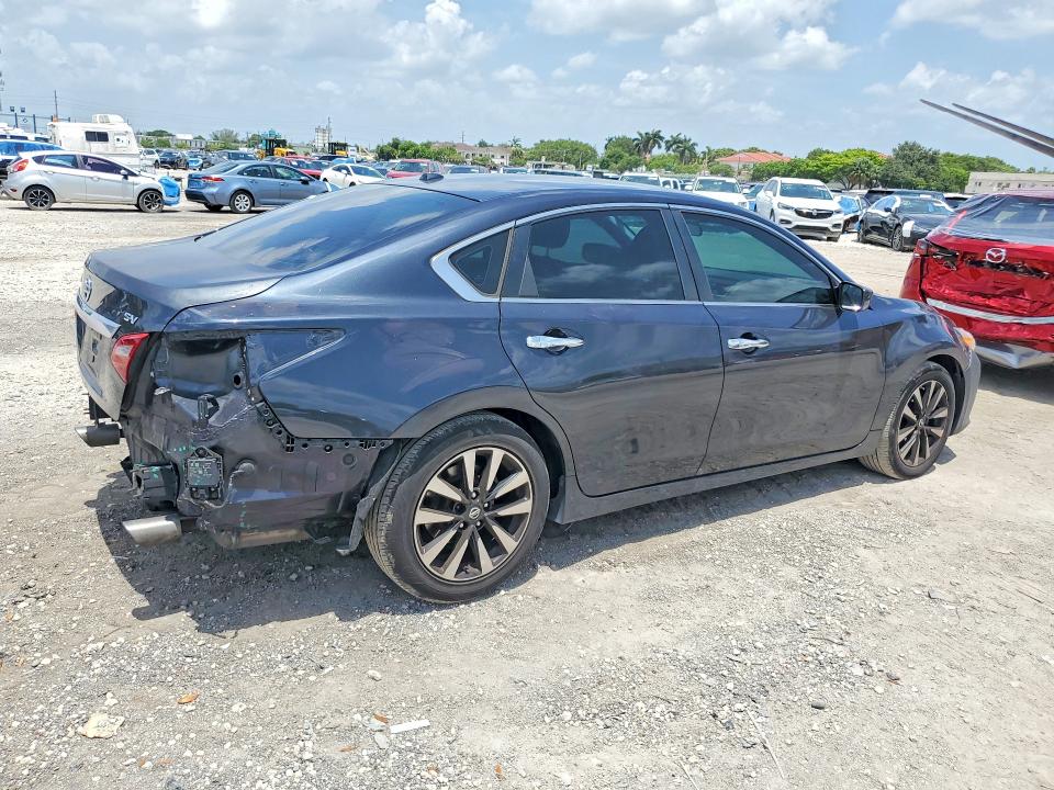 Продажа на аукционе авто 2018 Nissan Altima, vin: 1N4AL3AP0JC122355, номер лота: 61756446