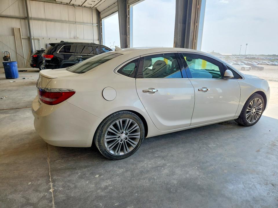 2013 Buick Verano მანქანა იყიდება აუქციონზე, vin: 1G4PT5SV2D4157907, აუქციონის ნომერი: 61530306
