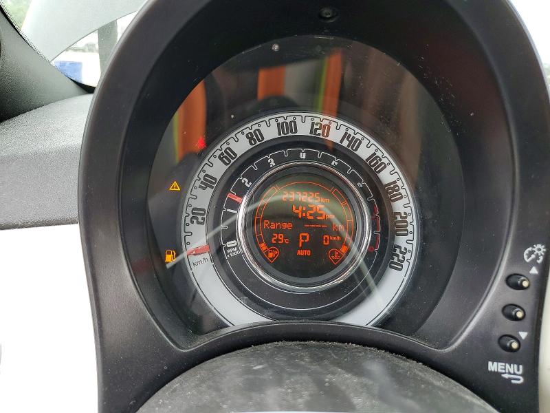 60969876 :رقم المزاد ، 3C3CFFCR3DT692535 vin ، 2013 Fiat 500 مزاد بيع