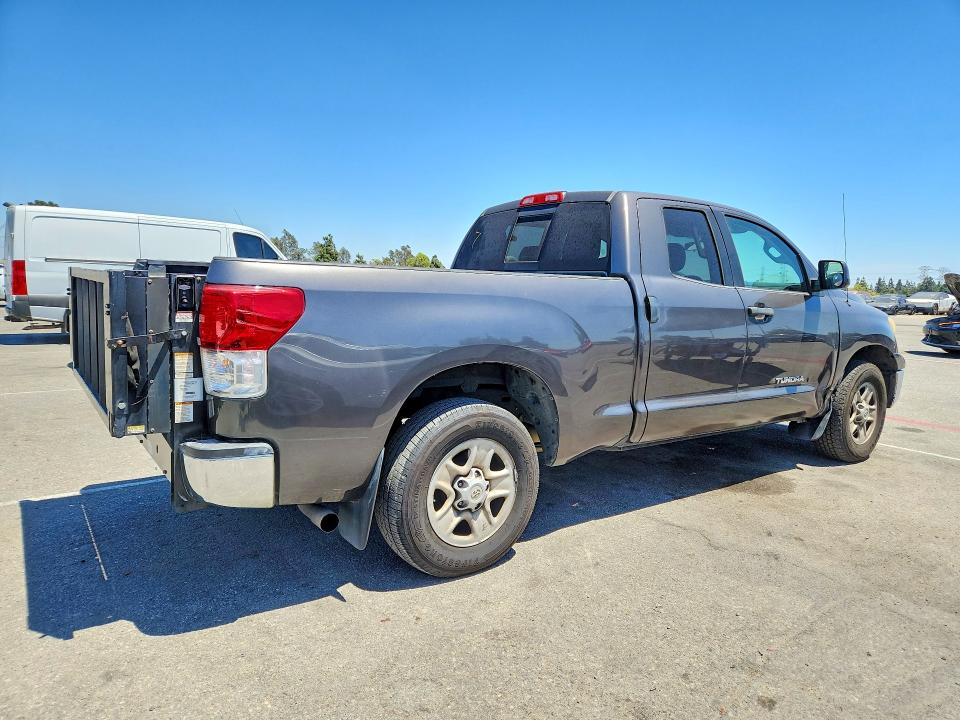 60486226 :رقم المزاد ، 5TFRM5F14CX051568 vin ، 2012 Toyota Tundra مزاد بيع
