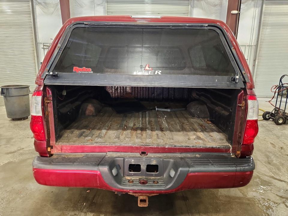 62744856 :رقم المزاد ، 5TBDT48144S433877 vin ، 2004 Toyota Tundra مزاد بيع