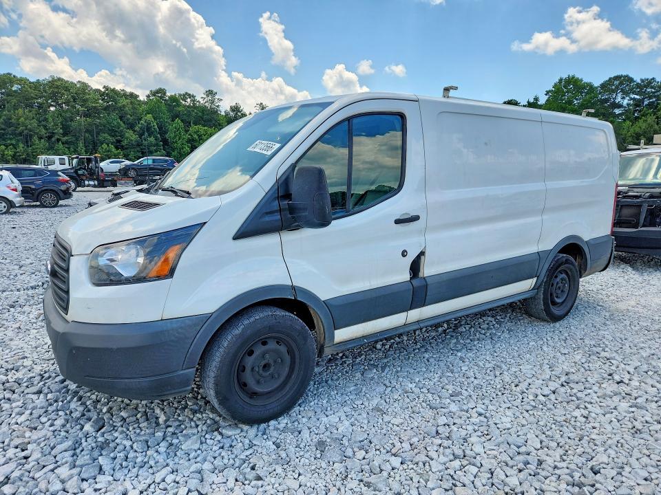60113566 :رقم المزاد ، 1FTYE1ZM8GKA76158 vin ، 2016 Ford Transit مزاد بيع