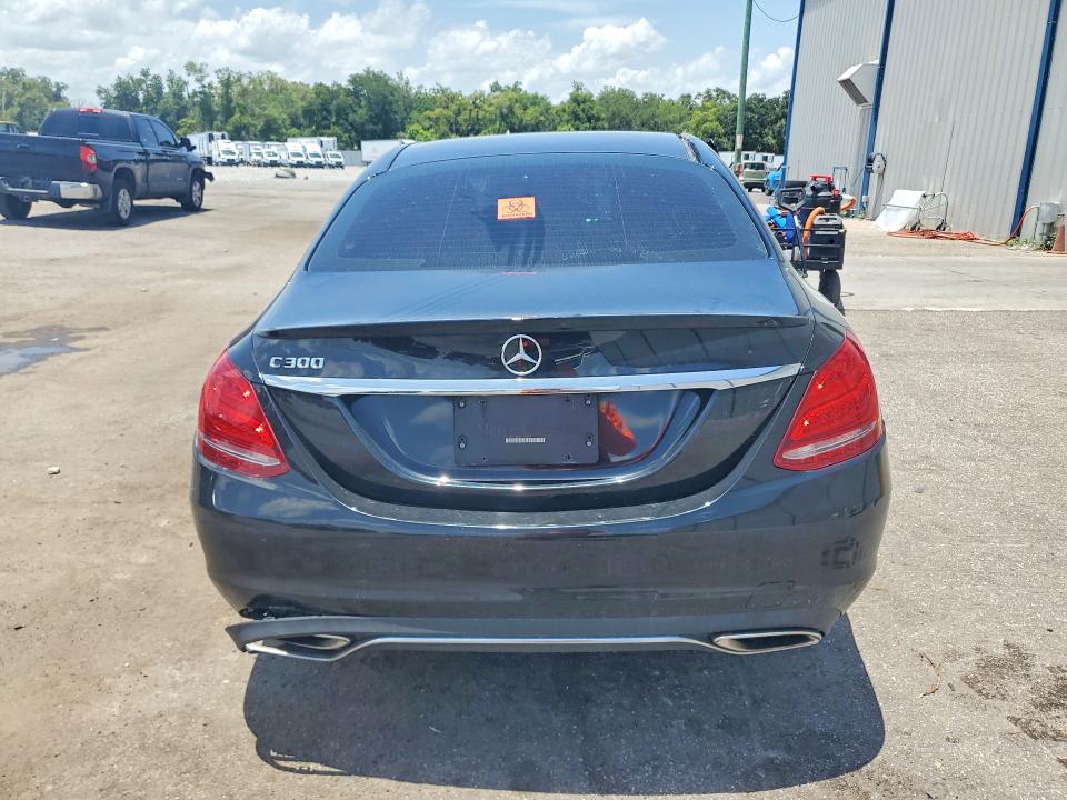 61967836 :رقم المزاد ، 55SWF4JB3GU150307 vin ، 2016 Mercedes-benz C مزاد بيع