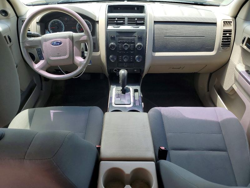 61937056 :رقم المزاد ، 1FMCU9C79AKA02216 vin ، 2010 Ford Escape مزاد بيع