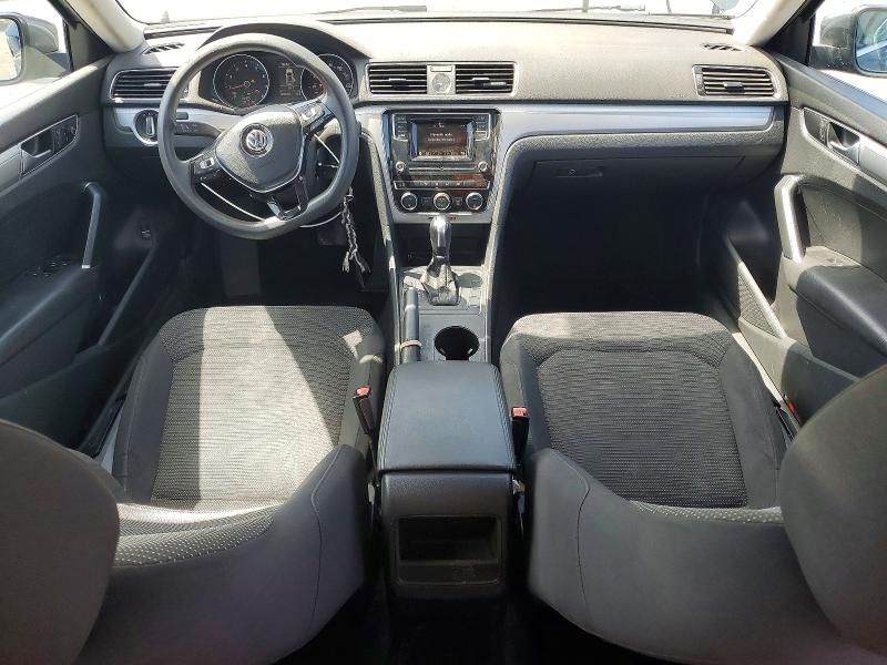 61672936 :رقم المزاد ، 1VWAS7A34GC025960 vin ، 2016 Volkswagen Passat مزاد بيع