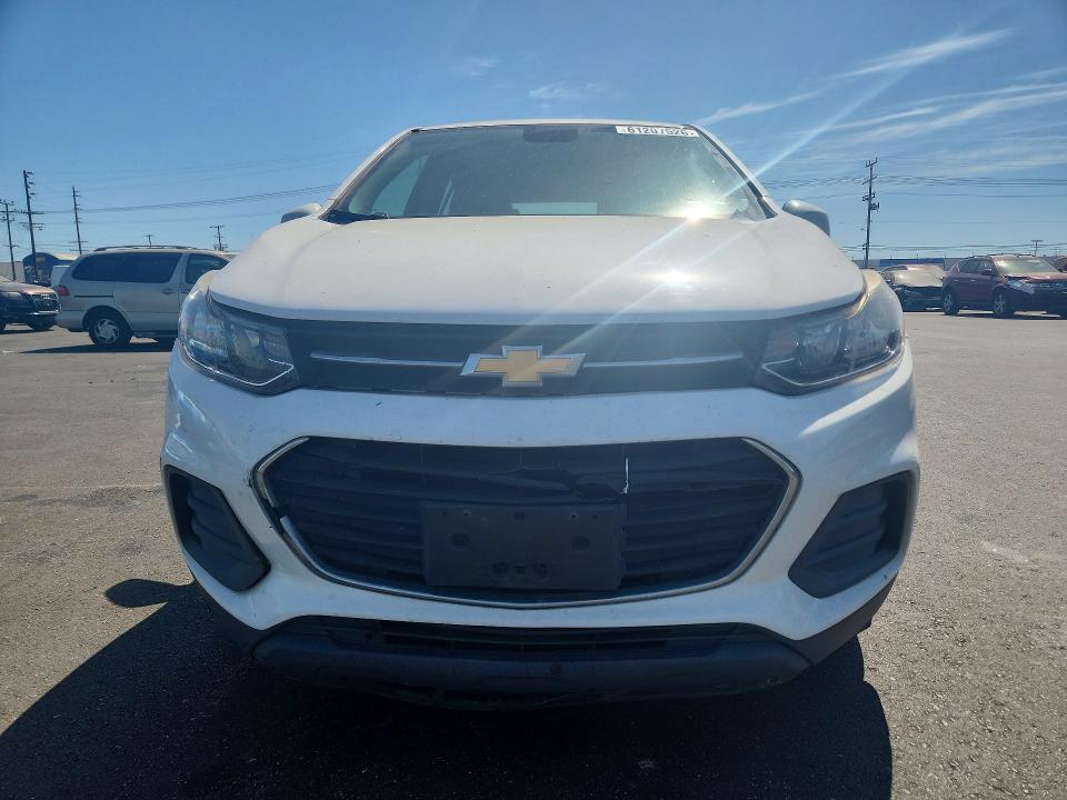 61207526 :رقم المزاد ، 3GNCJKSB4HL270522 vin ، 2017 Chevrolet Trax مزاد بيع