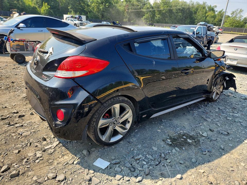 Продаж на аукціоні авто 2015 Hyundai Veloster, vin: KMHTC6AE5FU225688, номер лоту: 62222026