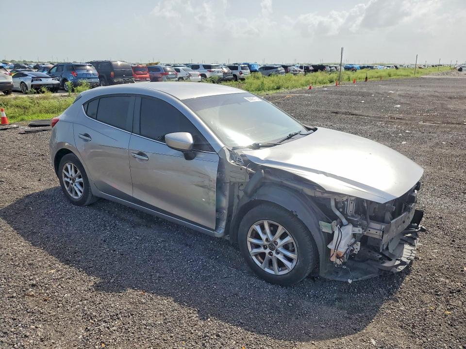 60393176 :رقم المزاد ، 3MZBM1L78FM208867 vin ، 2015 Mazda 3 مزاد بيع