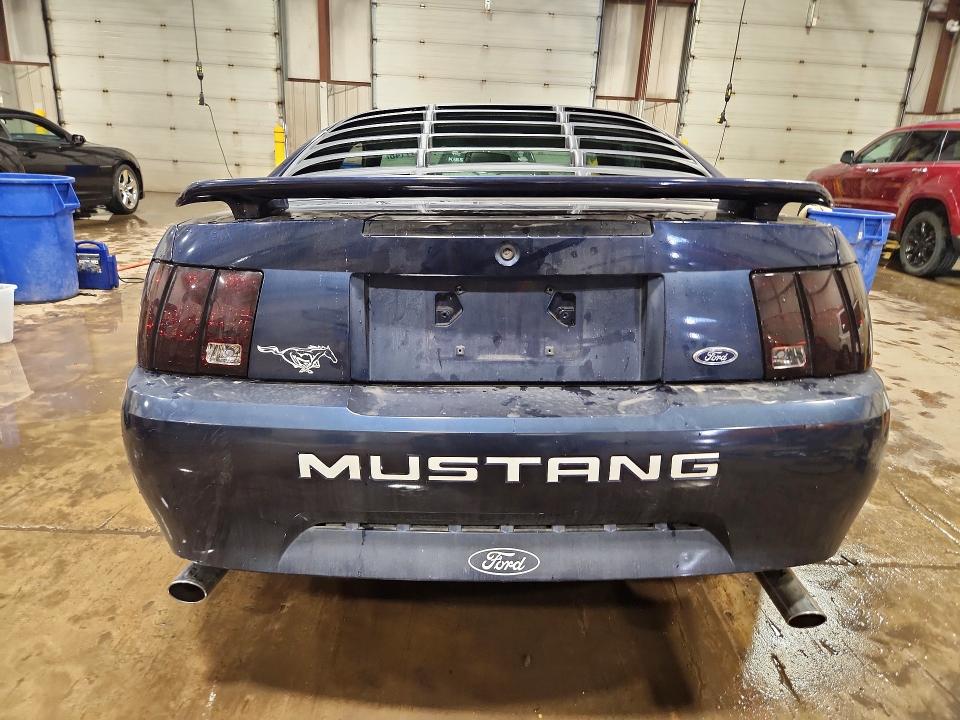 58761146 :رقم المزاد ، 1FAFP40462F159174 vin ، 2002 Ford Mustang مزاد بيع