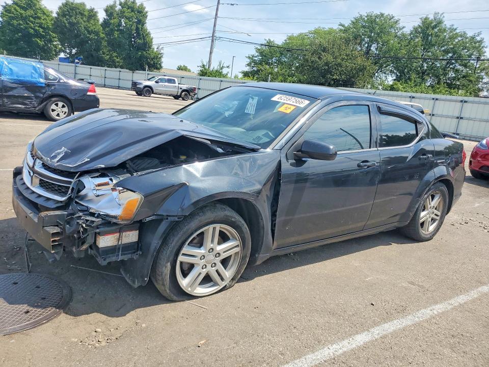 2011 Dodge Avenger მანქანა იყიდება აუქციონზე, vin: 1B3BD1FBXBN523853, აუქციონის ნომერი: 62597566