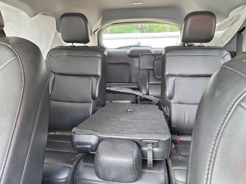Продажа на аукционе авто 2022 Ford Explorer, vin: 1FMSK8FH3NGB01011, номер лота: 61838276