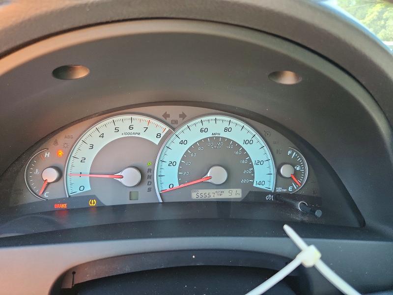 61395636 :رقم المزاد ، 4T1BF3EK1BU139354 vin ، 2011 Toyota Camry مزاد بيع