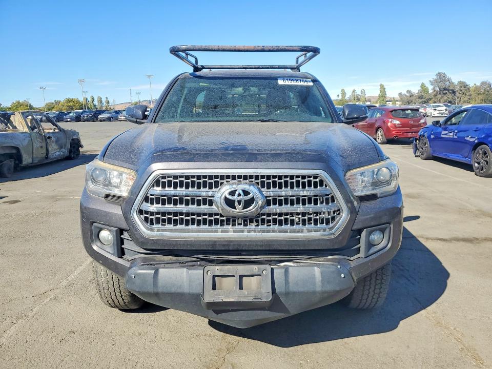 Auction sale of the 2016 Toyota Tacoma, vin: 5TFSZ5AN5GX023152, lot number: 61968766