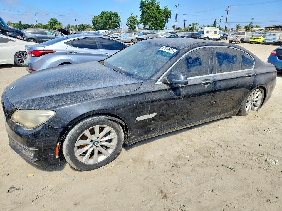 61874666 :رقم المزاد ، WBAYA6C5XFD827027 vin ، 2015 Bmw 740 مزاد بيع