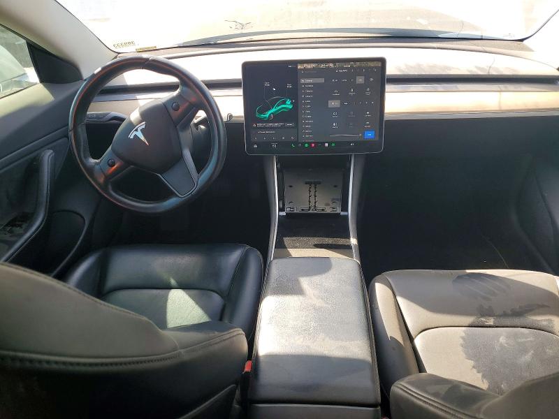 2018 Tesla Model 3 მანქანა იყიდება აუქციონზე, vin: 5YJ3E1EA7JF015829, აუქციონის ნომერი: 62498056