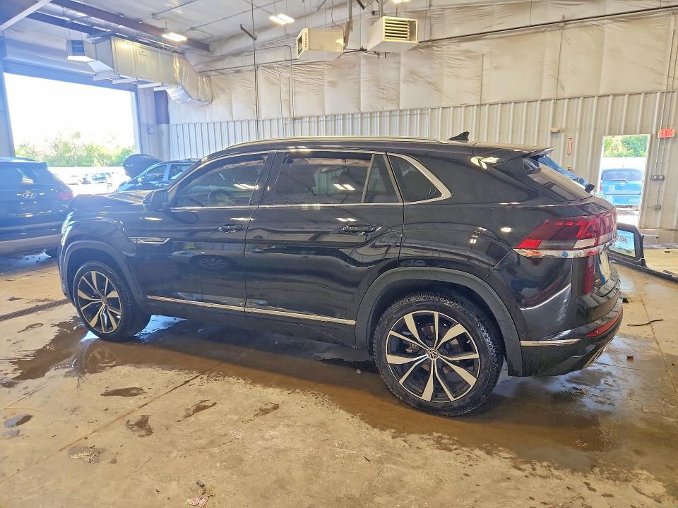 2024 Volkswagen Atlas Cross Sport მანქანა იყიდება აუქციონზე, vin: 1V2FE2CA9RC207914, აუქციონის ნომერი: 59789856