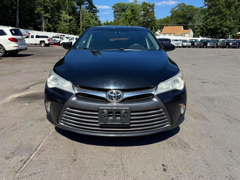2017 Toyota Camry მანქანა იყიდება აუქციონზე, vin: 4T1BF1FK3HU318331, აუქციონის ნომერი: 62200716
