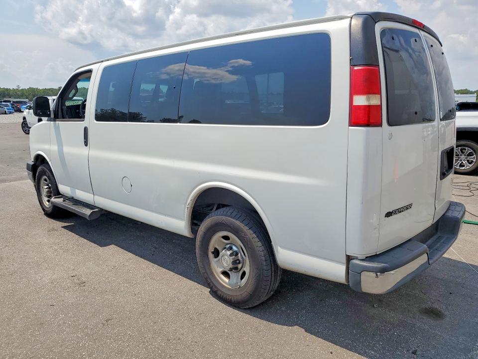 63256686 :رقم المزاد ، 1GAZGMFG1J1290560 vin ، 2018 Chevrolet Express G3500 مزاد بيع