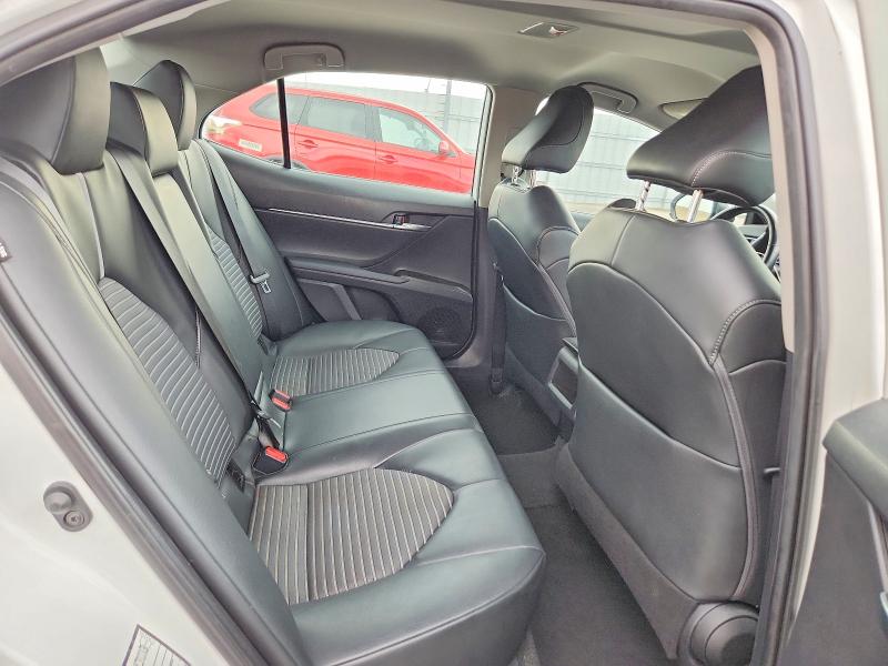Продаж на аукціоні авто 2021 Toyota Camry, vin: 4T1G11AK0MU555865, номер лоту: 61923956