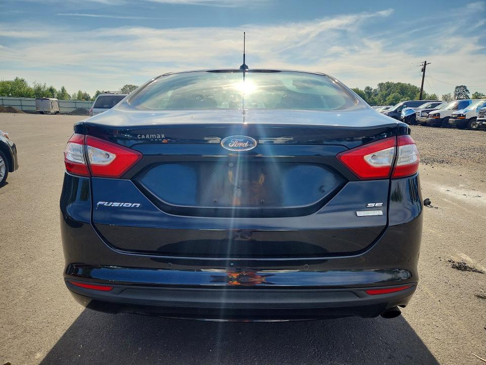 60053056 :رقم المزاد ، 3FA6P0HD1GR116451 vin ، 2016 Ford Fusion مزاد بيع