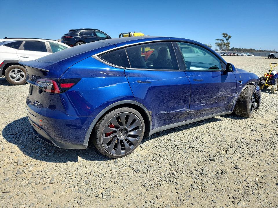 Продаж на аукціоні авто 2022 Tesla Model Y, vin: 7SAYGDEFXNF561384, номер лоту: 62296006